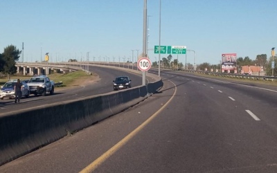 Licitan la construcción de la bajada de la Autopista La Plata - Buenos Aires en Avenida 520