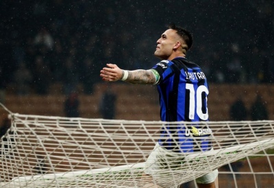 Inter le ganó el clásico al Milan y se consagró campeón de la Serie A