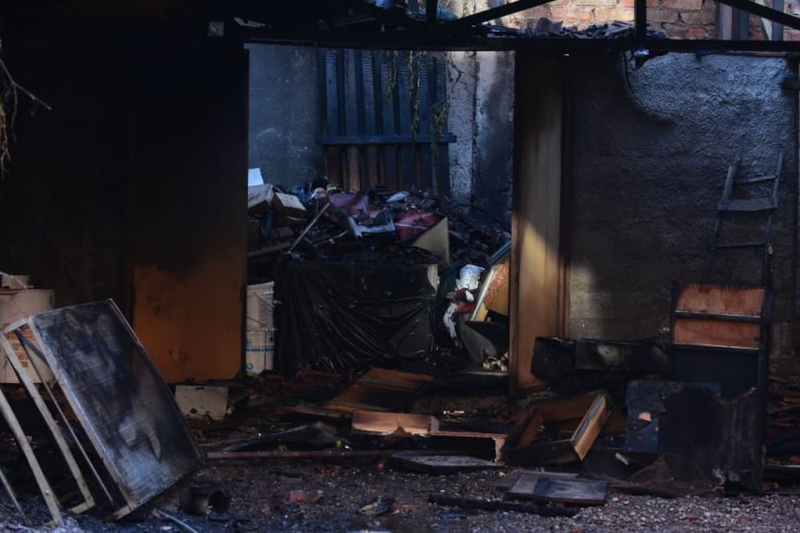 La Plata: una familia necesita ayuda porque un incendio en su casa los dejó sin nada