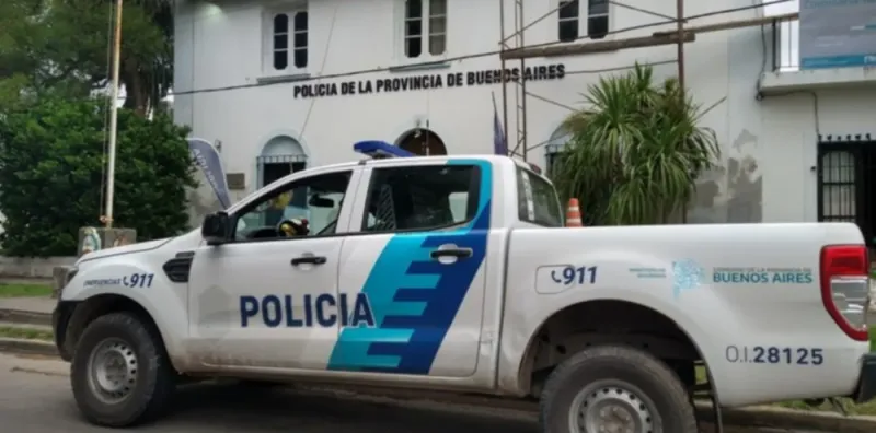 Denunciaron a policías de La Plata por tener otros trabajos mientras deberían estar patrullando